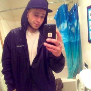 Meet your Posher, Damian